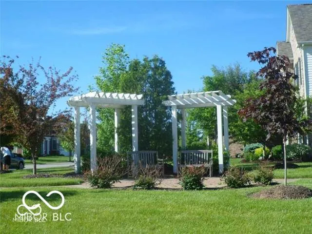 Fishers, Indiana 46037, United States, 4 Bedrooms Bedrooms, ,4 BathroomsBathrooms,Residential,Pending,23898