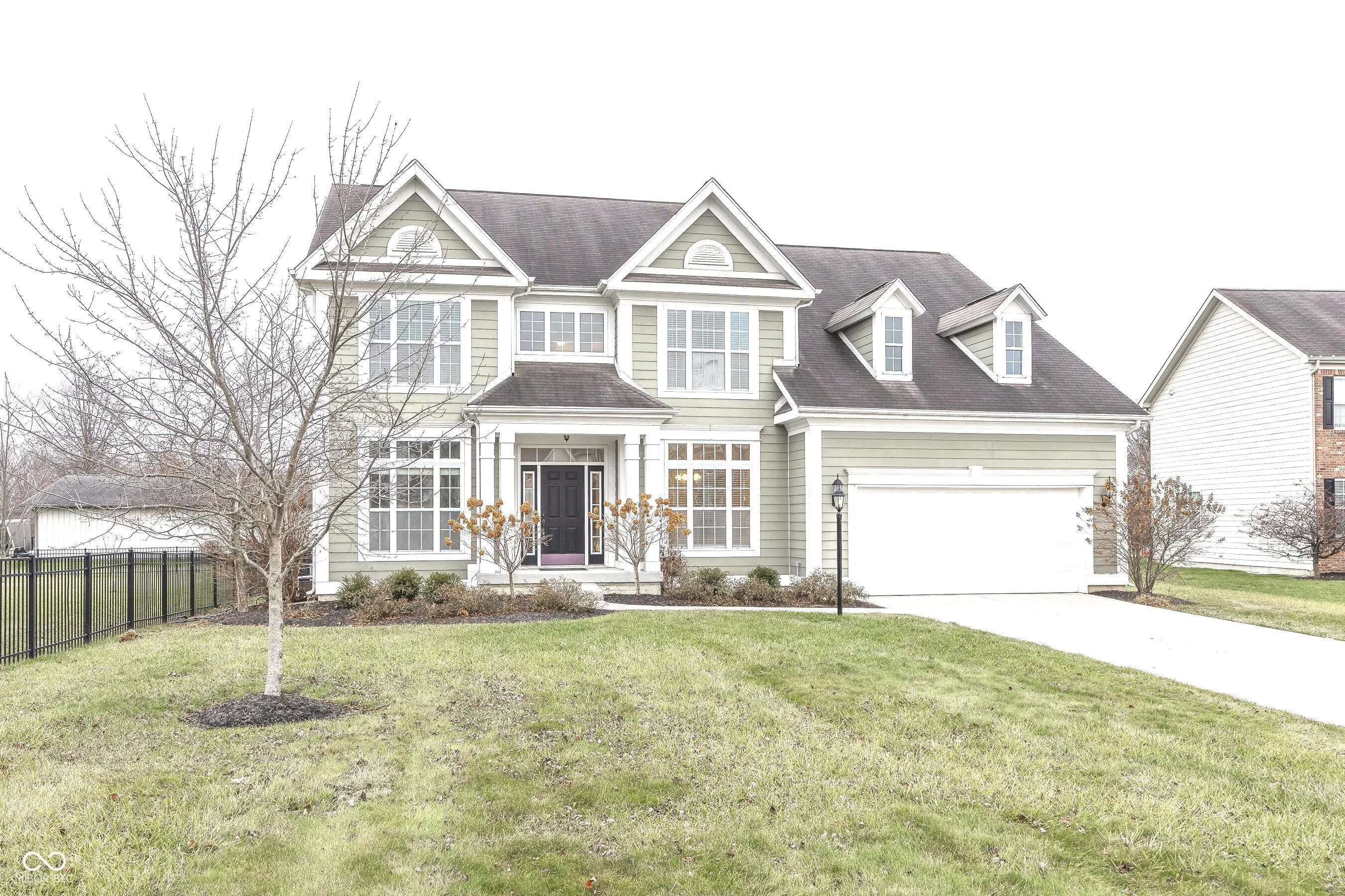 Fishers, Indiana 46037, United States, 4 Bedrooms Bedrooms, ,4 BathroomsBathrooms,Residential,Pending,23898