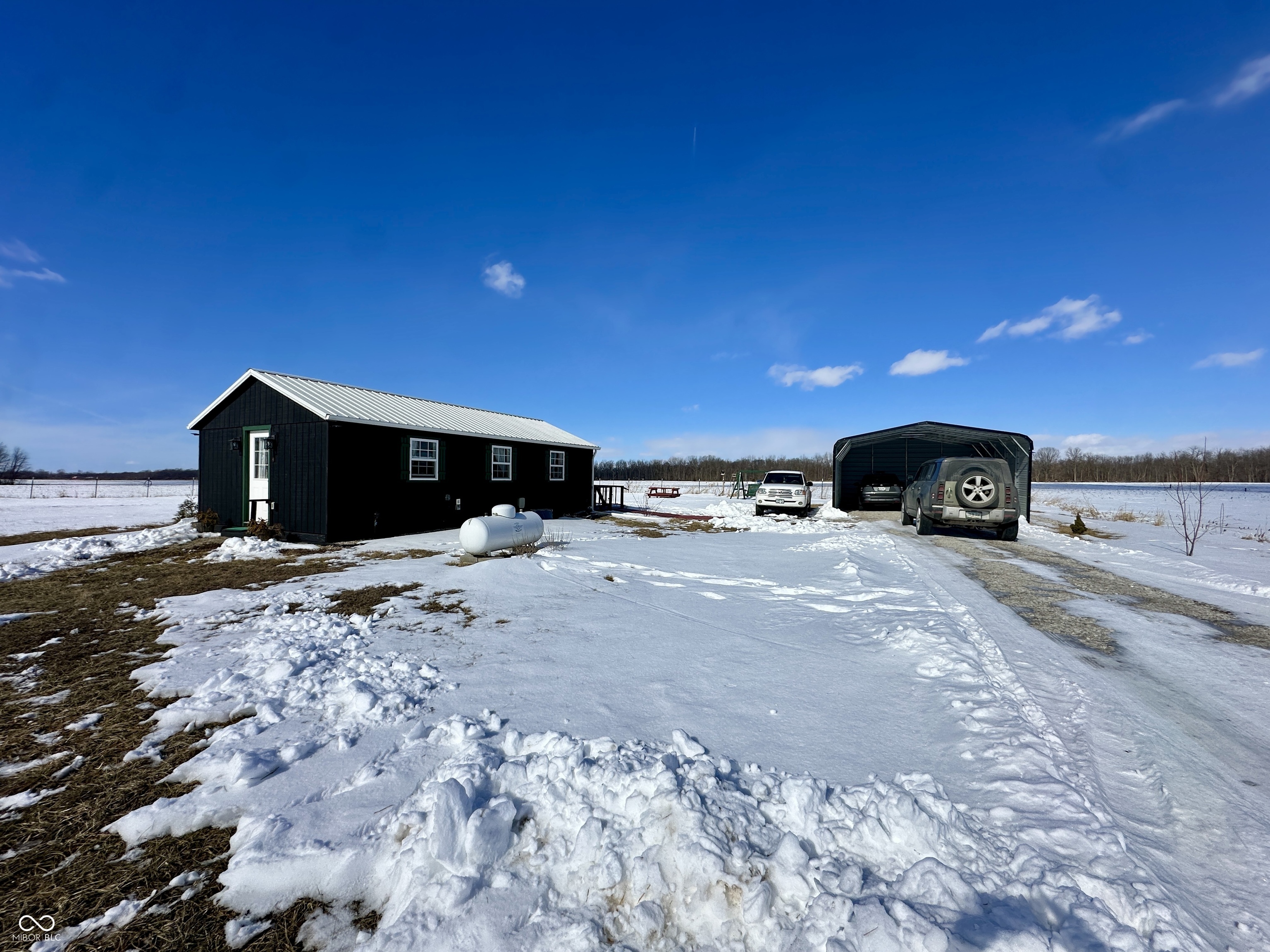 5193 E State Road 236