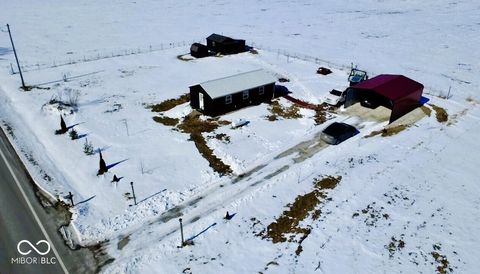 Photo of 5193 E State Road 236, Roachdale, IN 46172 (MLS # 22083628)