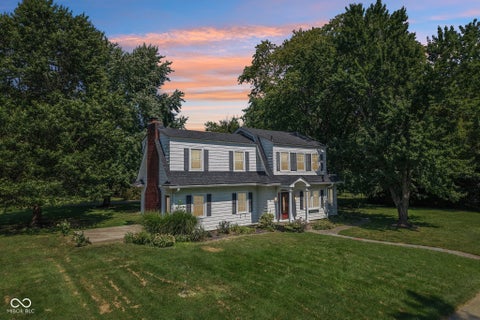 Photo of 6101 N Ewing Street, Indianapolis, IN 46220 (MLS # 22124099)