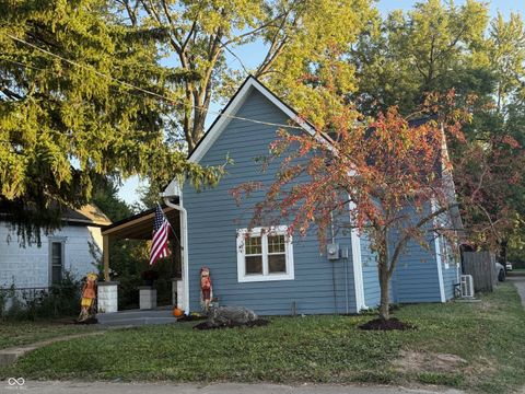 Photo of 111 Tague Street, Greenfield, IN 46140 (MLS # 22066528)