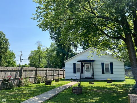 1206 Lincoln Street Shelbyville IN 46176