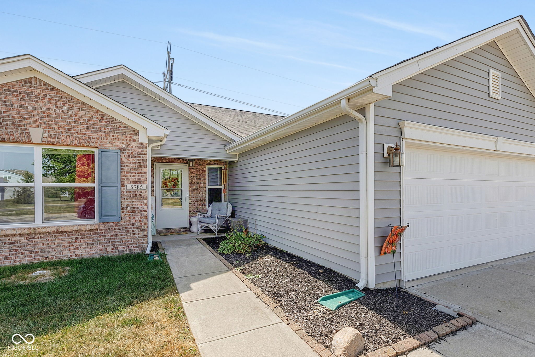 5785 White Pine Road