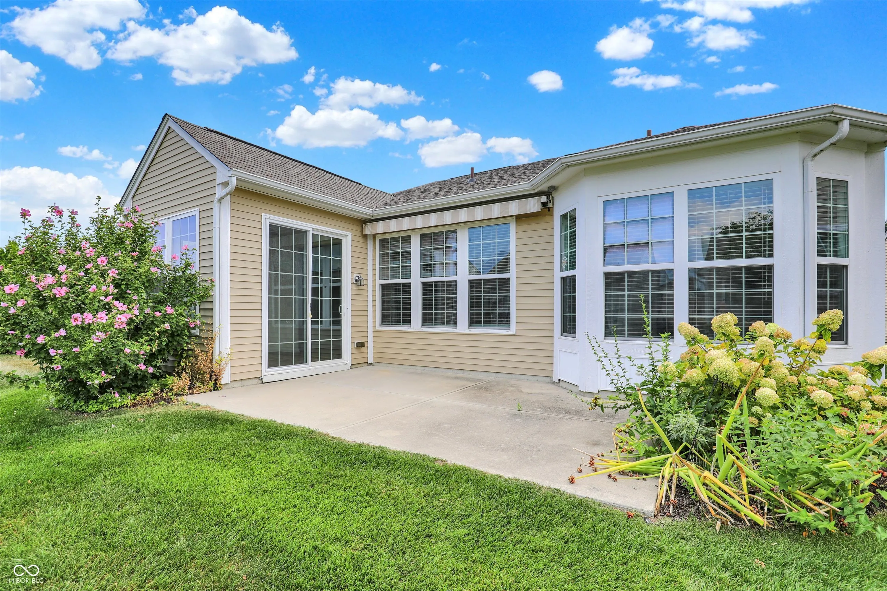 Fishers, Indiana 46037, United States, 2 Bedrooms Bedrooms, ,2 BathroomsBathrooms,Residential,Active,195656