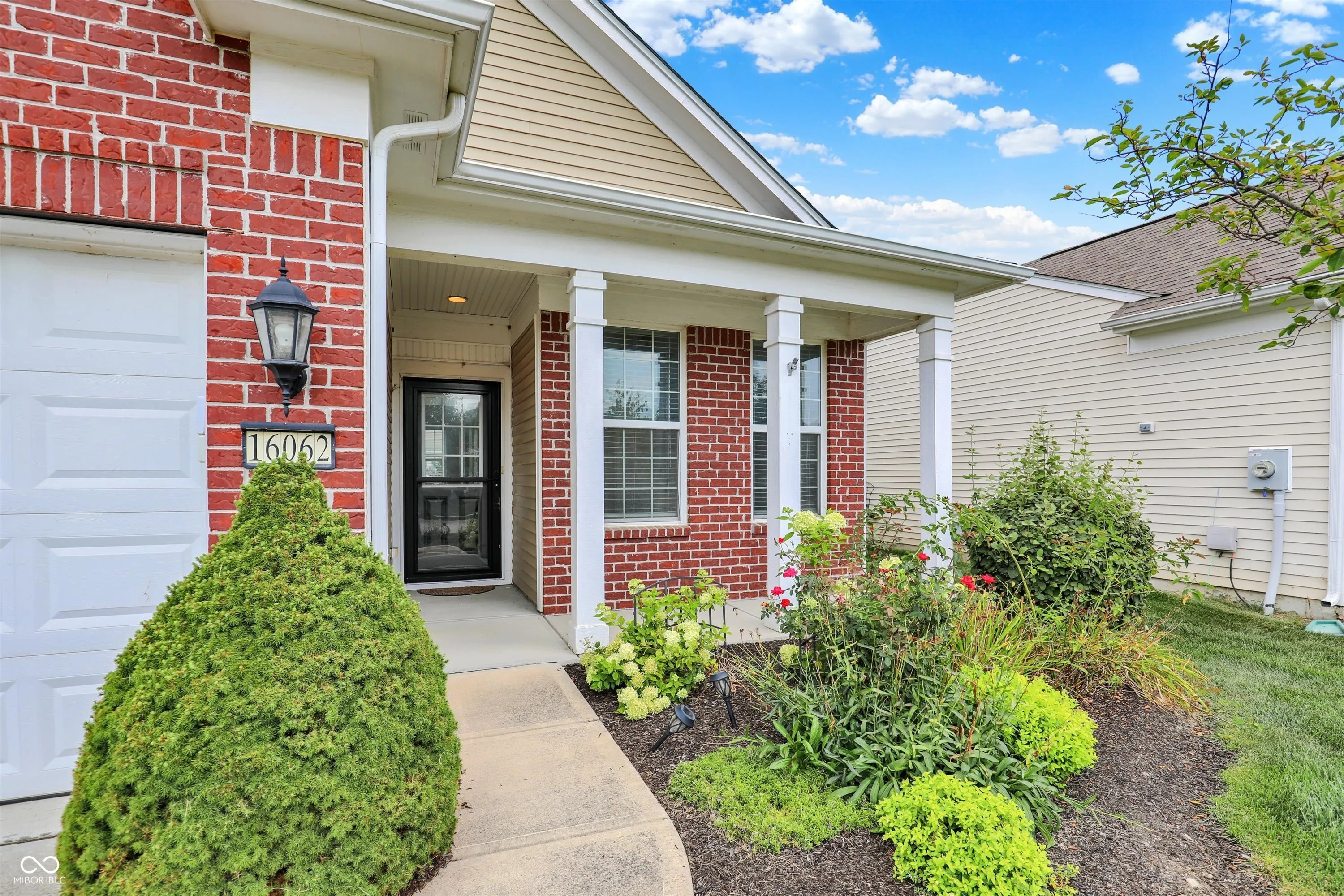 Fishers, Indiana 46037, United States, 2 Bedrooms Bedrooms, ,2 BathroomsBathrooms,Residential,Active,195656