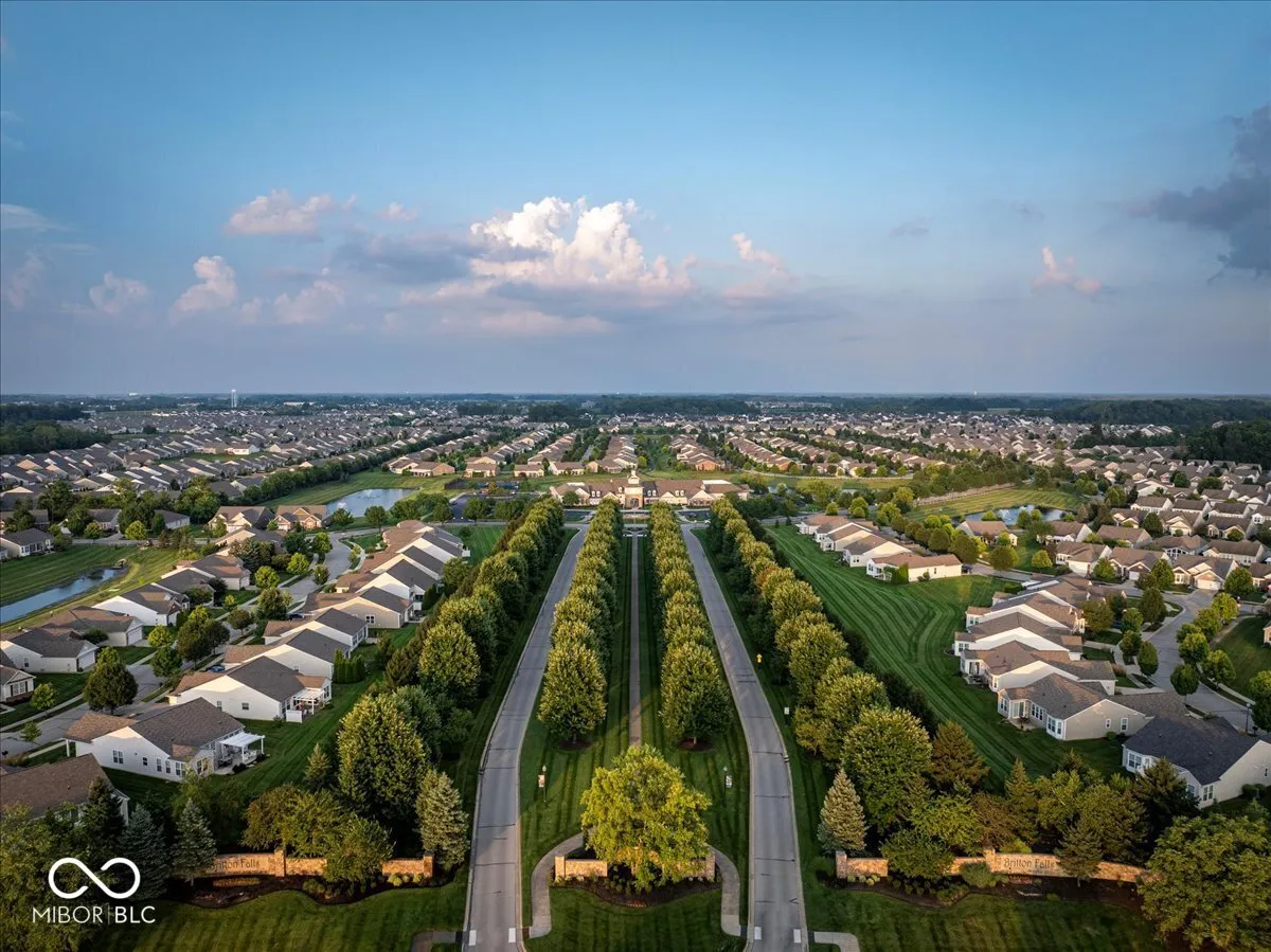 Fishers, Indiana 46037, United States, 2 Bedrooms Bedrooms, ,2 BathroomsBathrooms,Residential,Active,195656