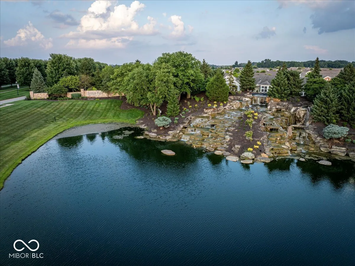 Fishers, Indiana 46037, United States, 2 Bedrooms Bedrooms, ,2 BathroomsBathrooms,Residential,Active,195656