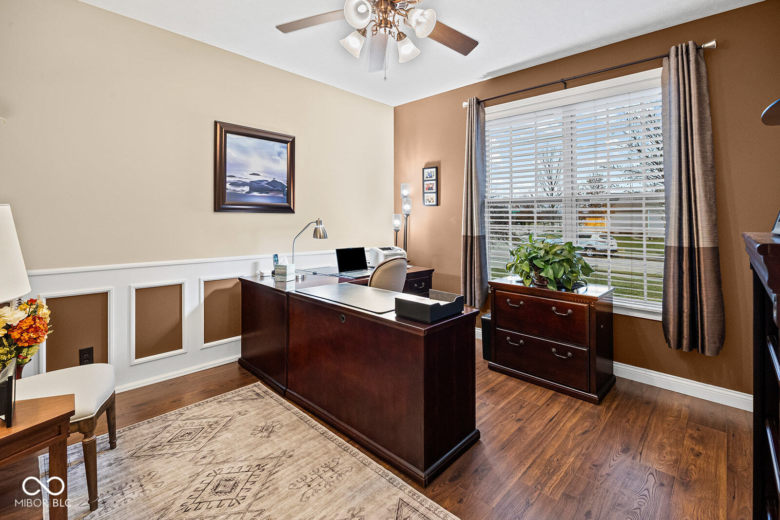 3677 Chesterfield Way