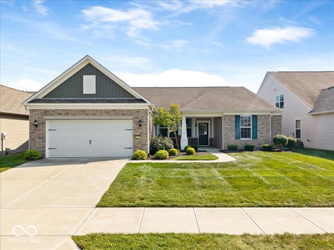 Photo of 16127 Loire Valley Drive, Fishers, IN 46037 (MLS # 22126931)