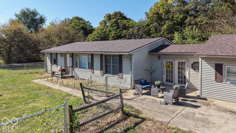 Photo of 9545 Bono Road, Terre Haute, IN 47802 (MLS # 22128067)