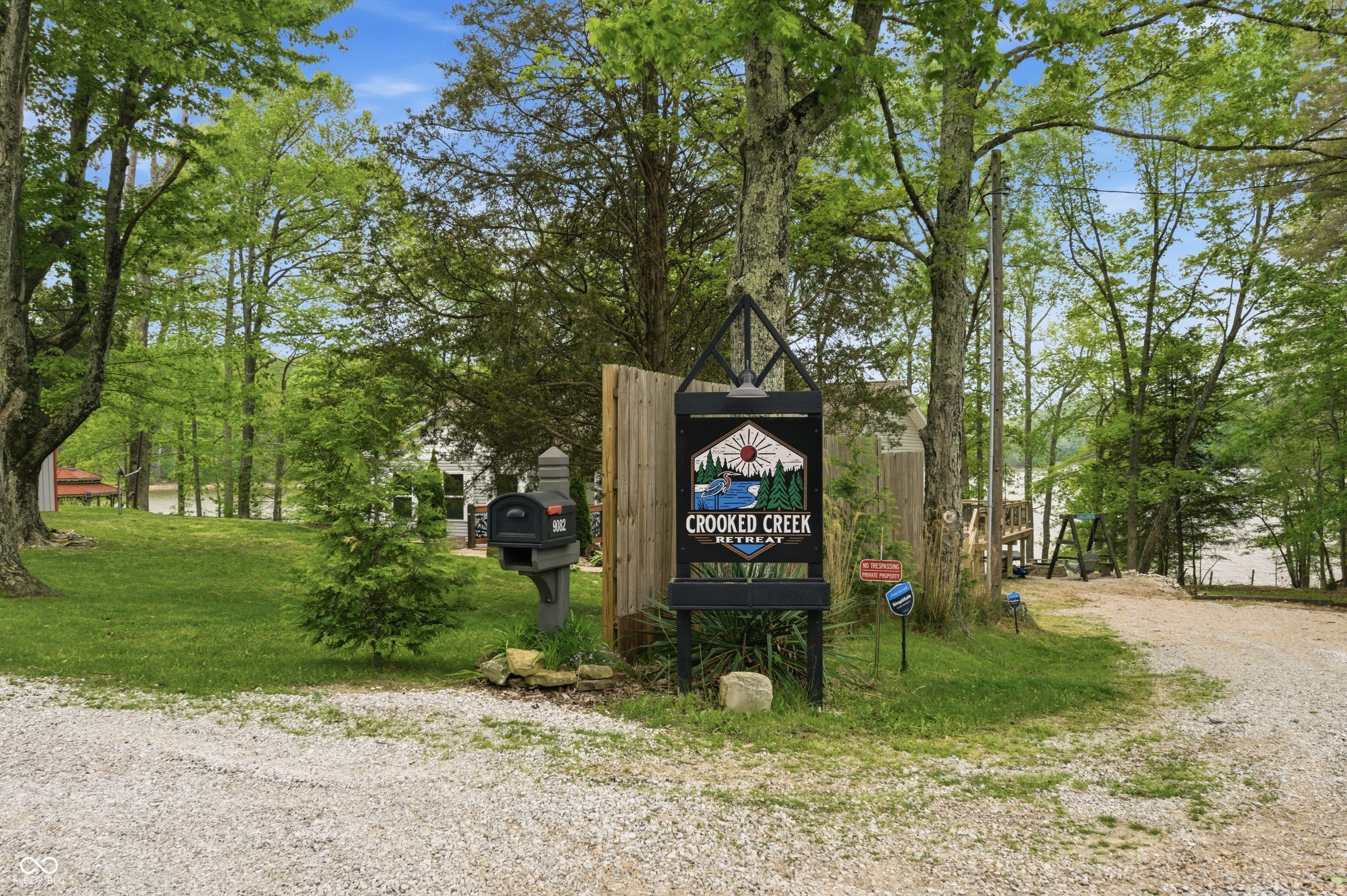 9082 Axsom Branch Road