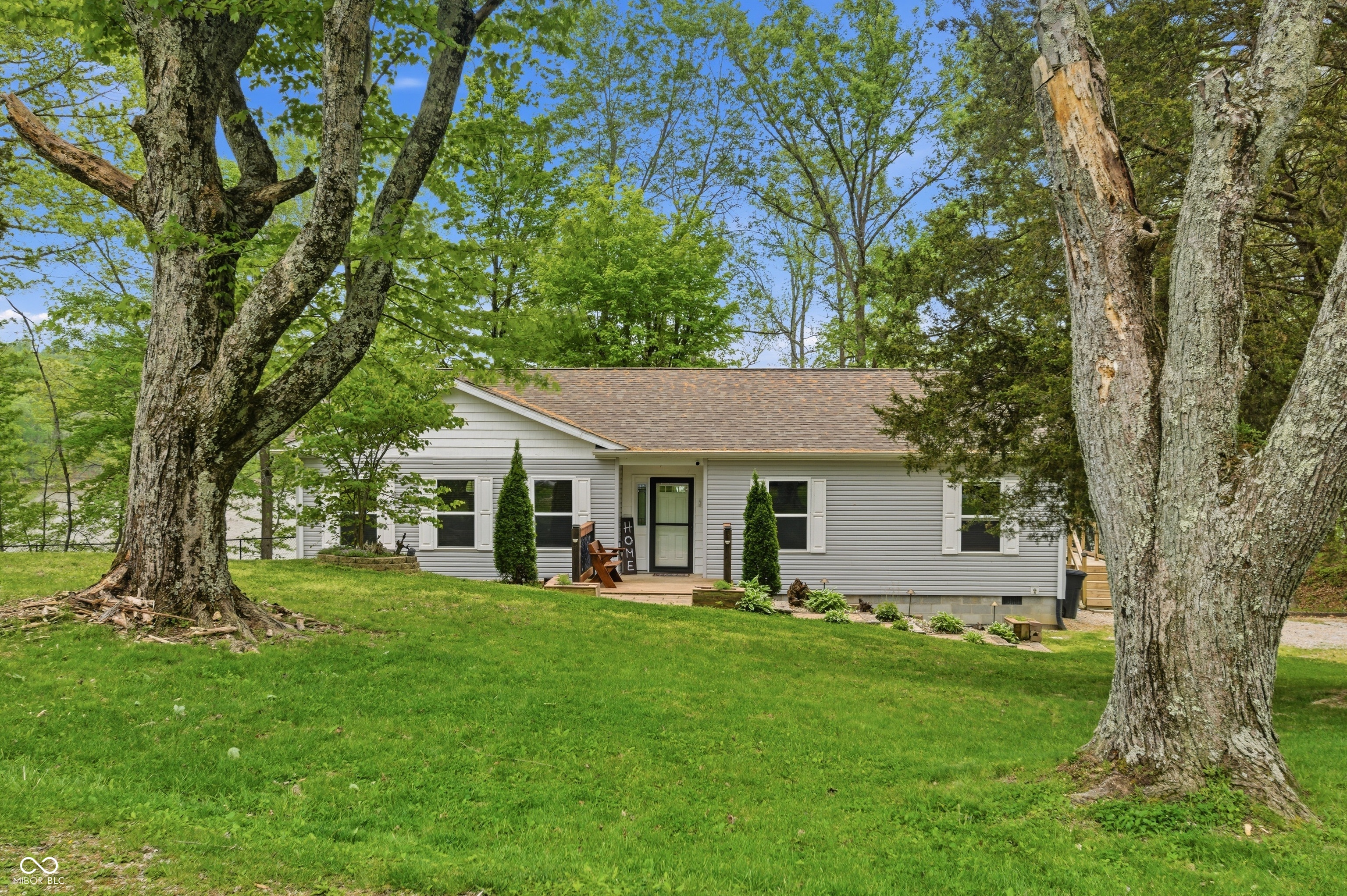 9082 Axsom Branch Road