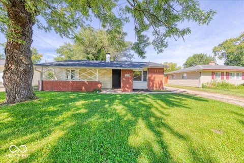 Photo of 3226 Auburn Road, Indianapolis, IN 46224 (MLS # 22123369)
