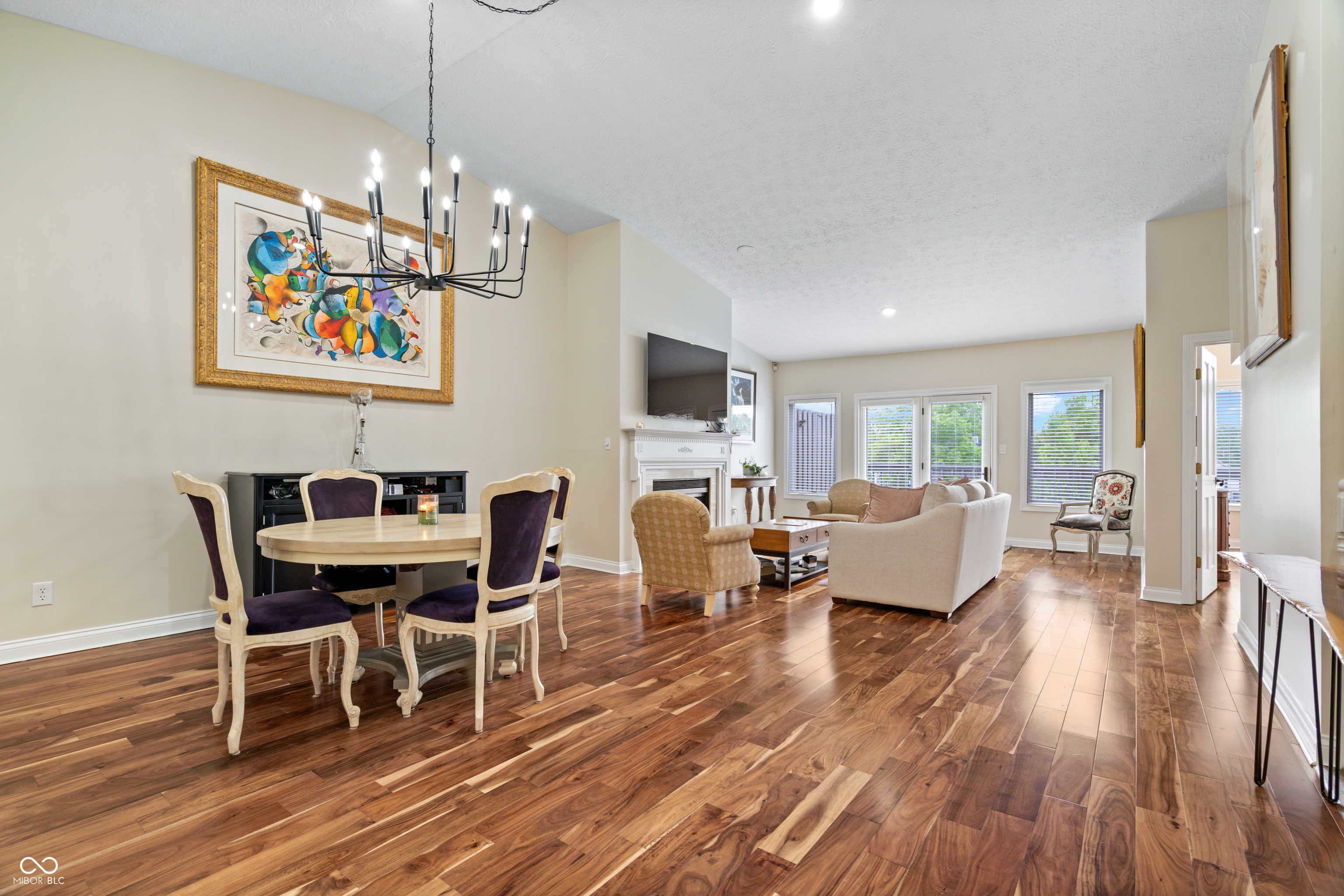 11323 Shoreview Lane