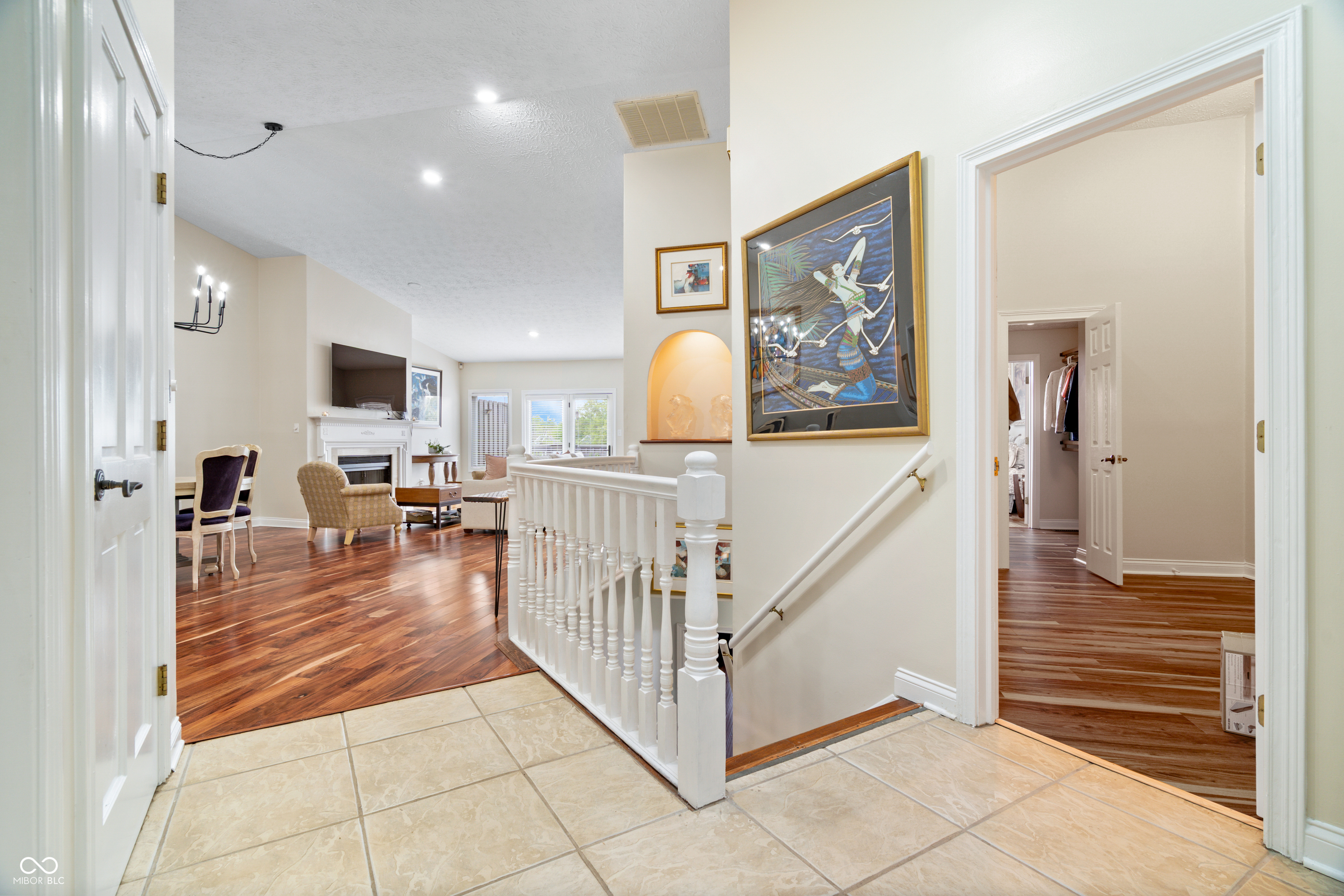 11323 Shoreview Lane