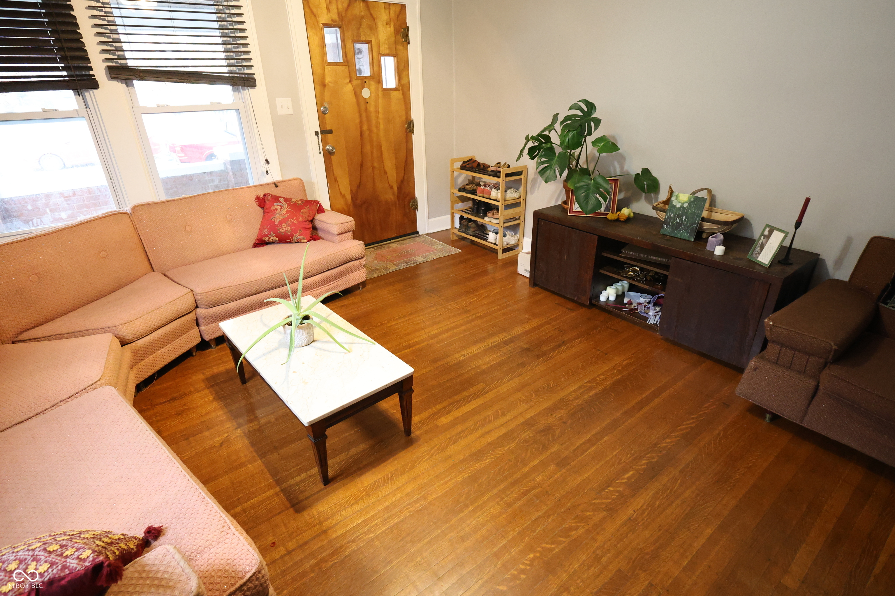 4113 Graceland Avenue