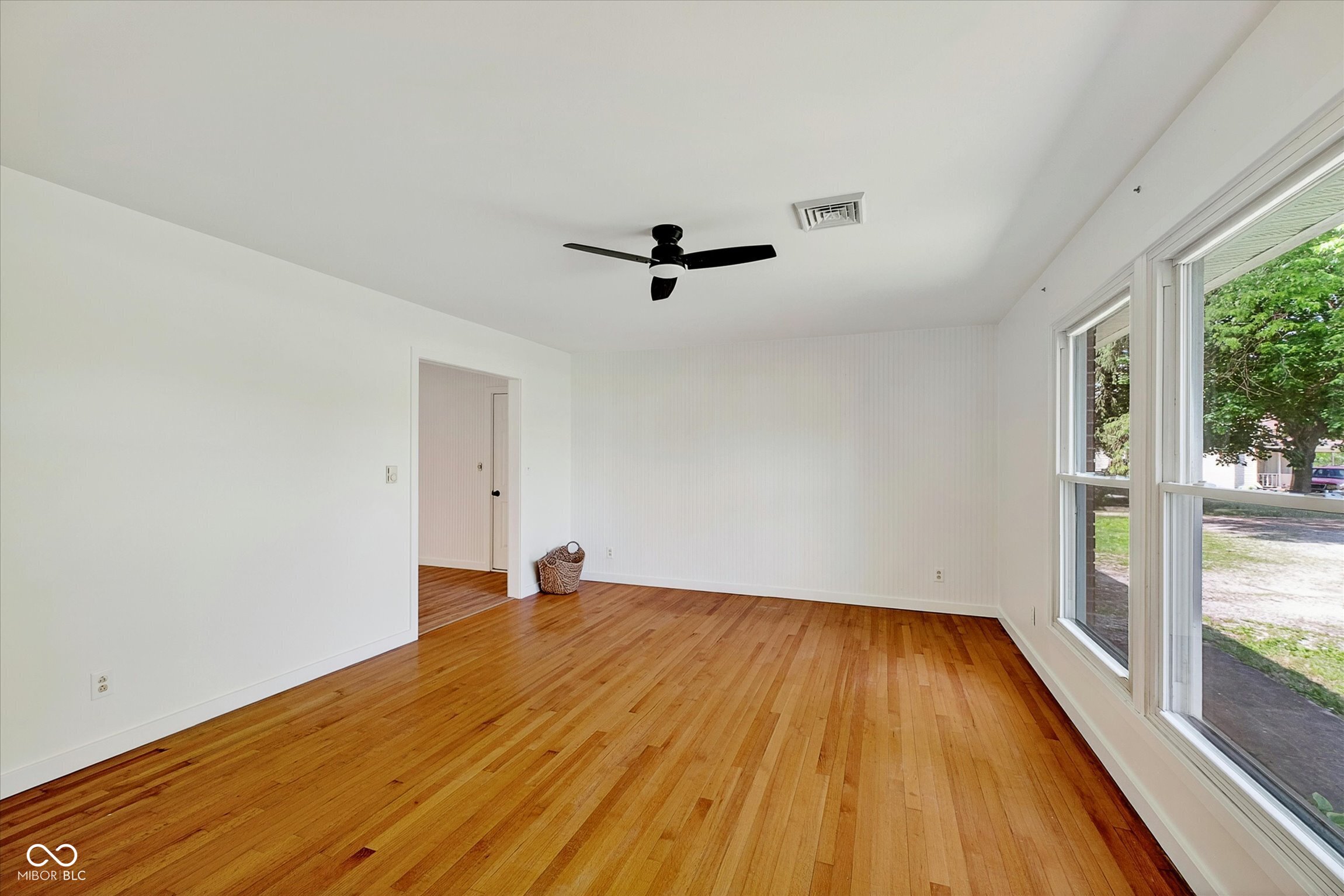 8065 W State Road 32