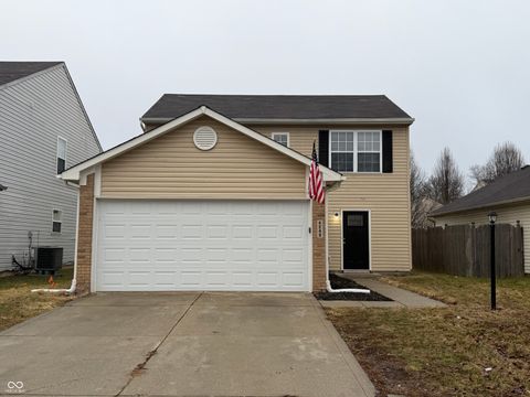 Photo of 4249 Village Bend Drive, Indianapolis, IN 46254 (MLS # 22082545)