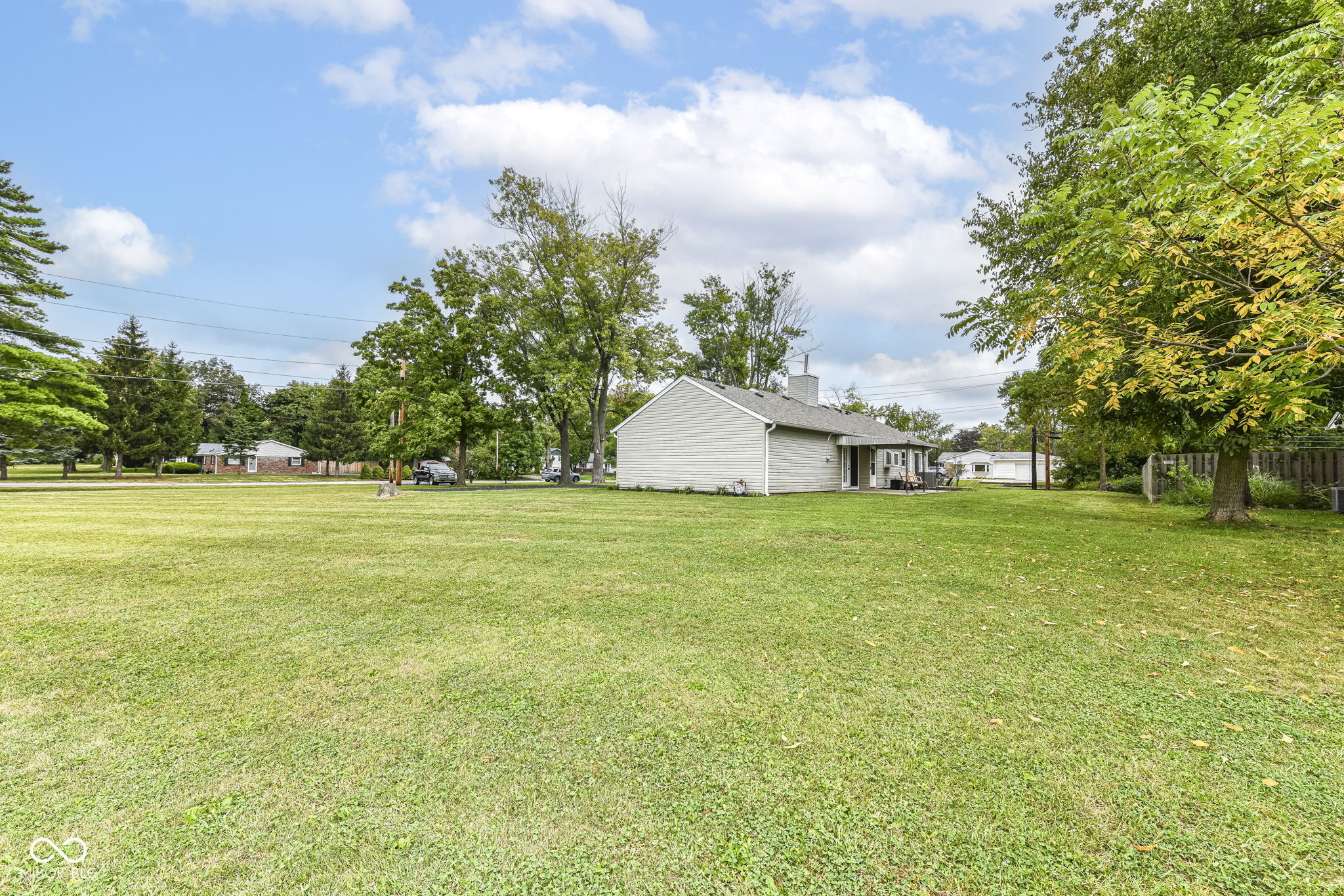 Indianapolis, Indiana 46256, United States, 3 Bedrooms Bedrooms, ,2 BathroomsBathrooms,Residential,Pending,42454