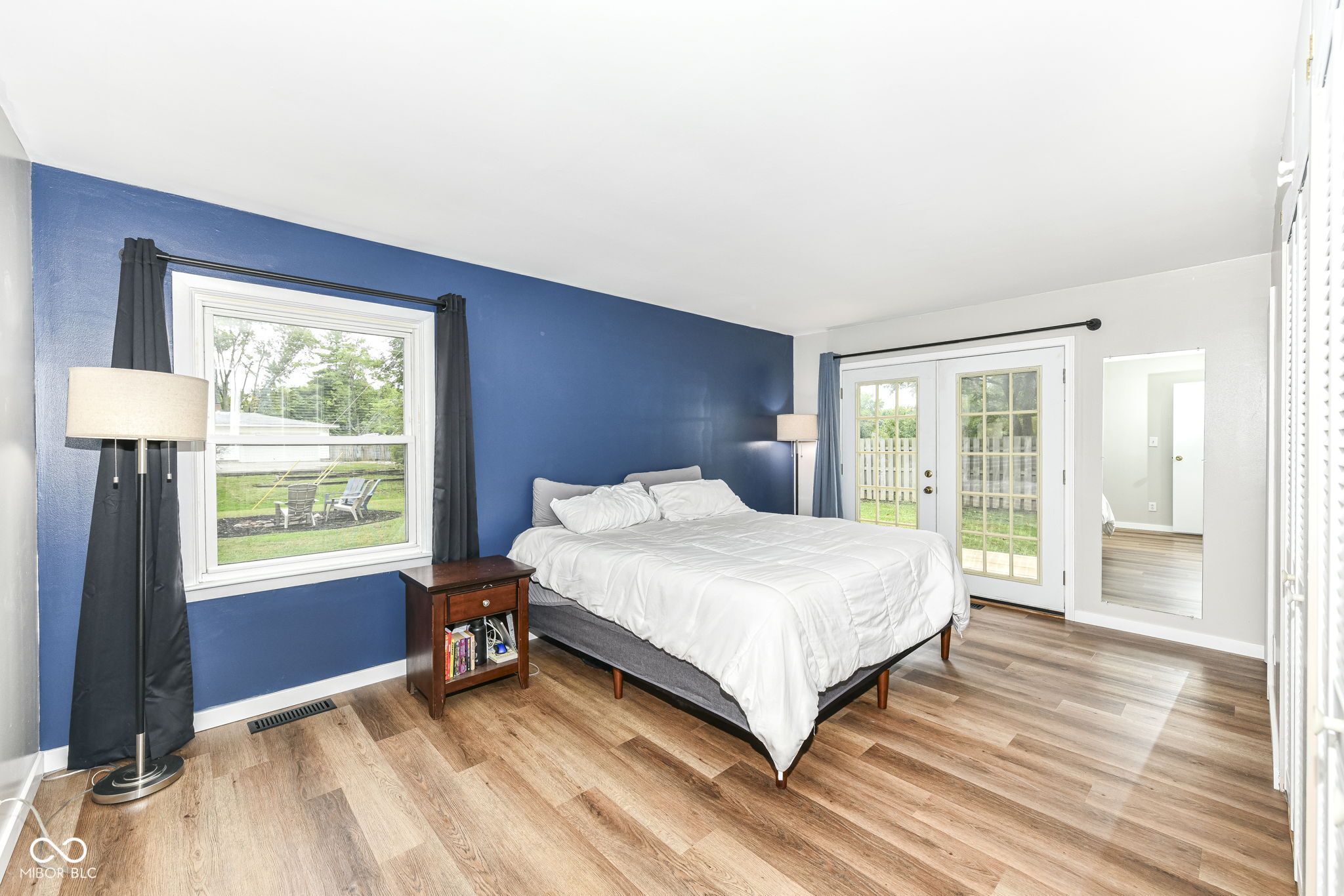 Indianapolis, Indiana 46256, United States, 3 Bedrooms Bedrooms, ,2 BathroomsBathrooms,Residential,Pending,42454