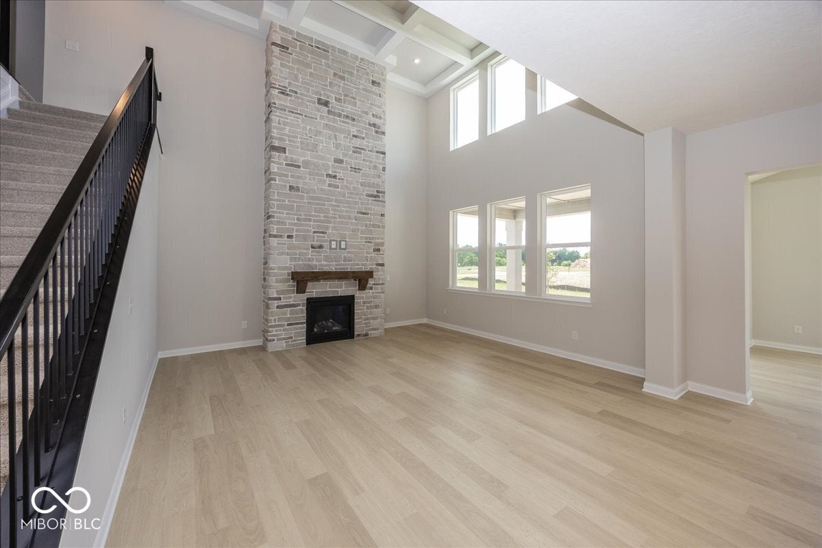 5589 Gaston Road