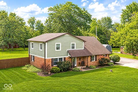 Photo of 2225 Elizaville Road, Lebanon, IN 46052 (MLS # 22119366)