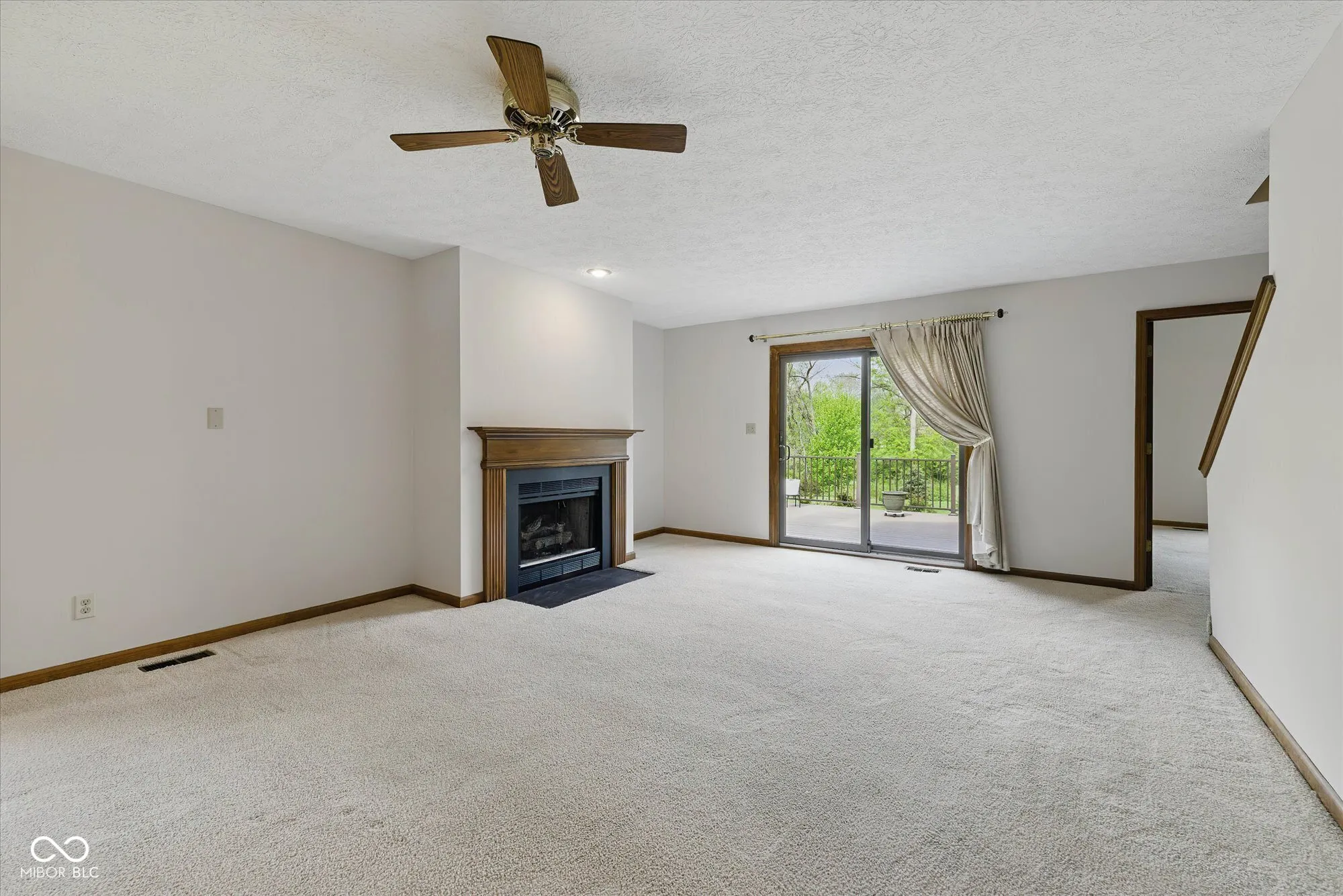 Brownsburg, Indiana 46112, United States, 3 Bedrooms Bedrooms, ,3 BathroomsBathrooms,Residential,Pending,121784