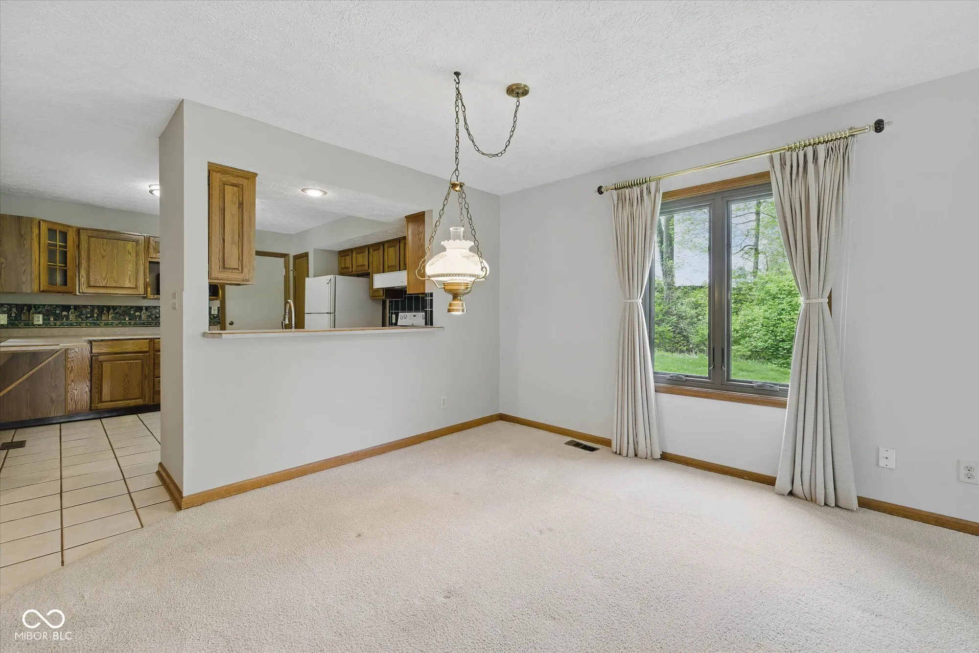 Brownsburg, Indiana 46112, United States, 3 Bedrooms Bedrooms, ,3 BathroomsBathrooms,Residential,Pending,121784