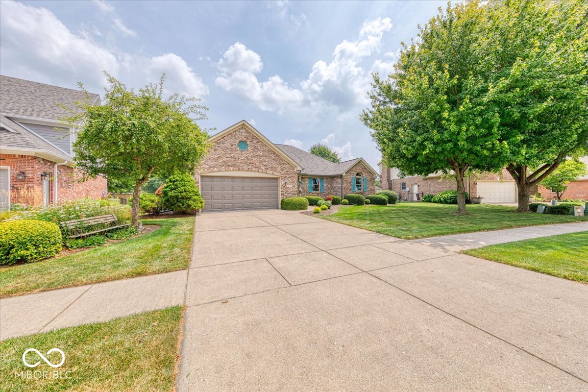 591 Leah Way