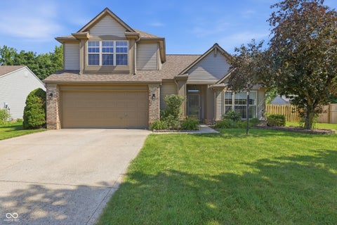 Photo of 12606 Clearview Lane, Indianapolis, IN 46236 (MLS # 22112027)