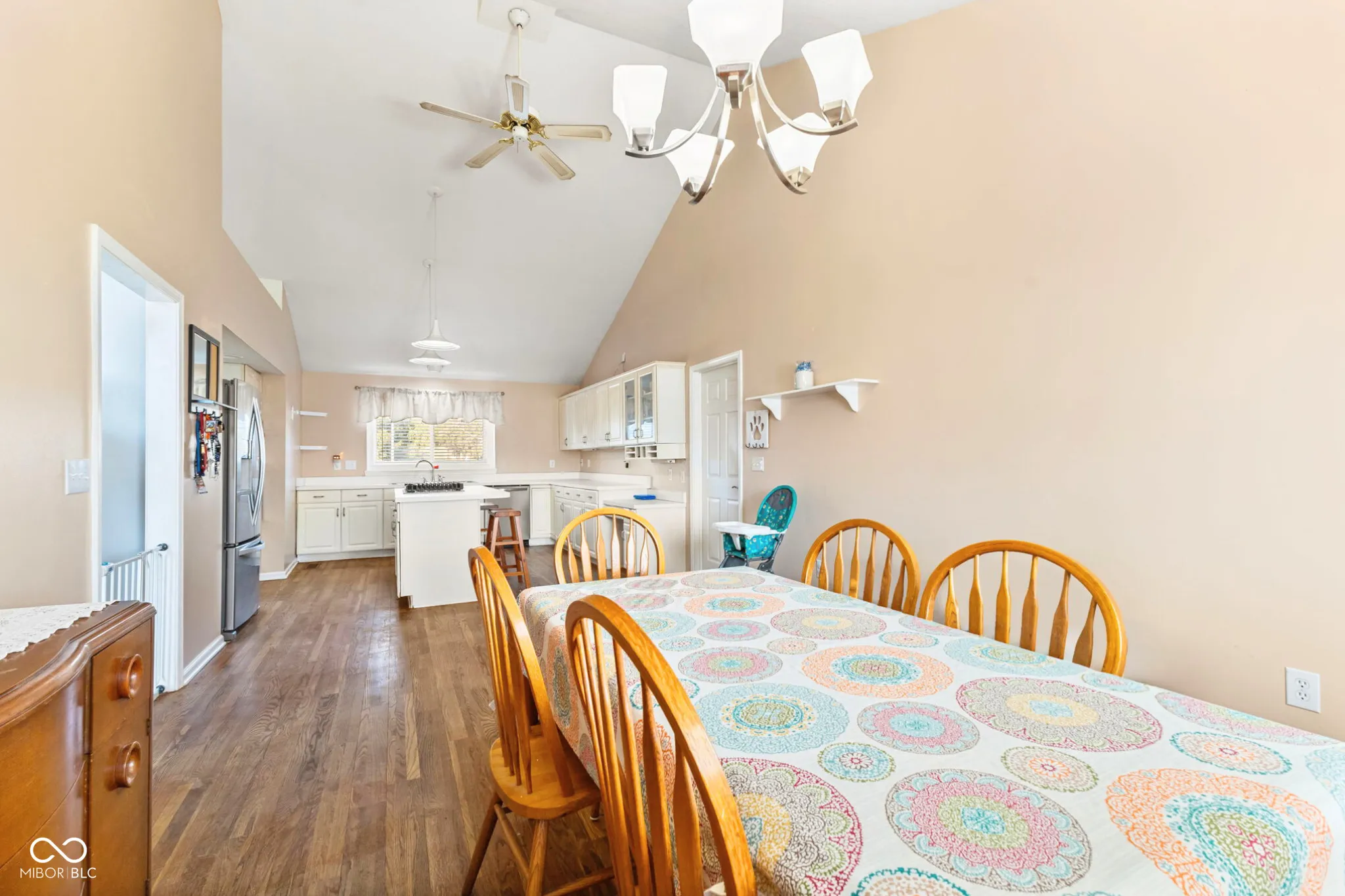 Greenfield, Indiana 46140, United States, 3 Bedrooms Bedrooms, ,3 BathroomsBathrooms,Residential,Active,163184