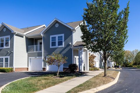 Photo of 1080 Falcon Ridge, Carmel, IN 46280 (MLS # 22073103)