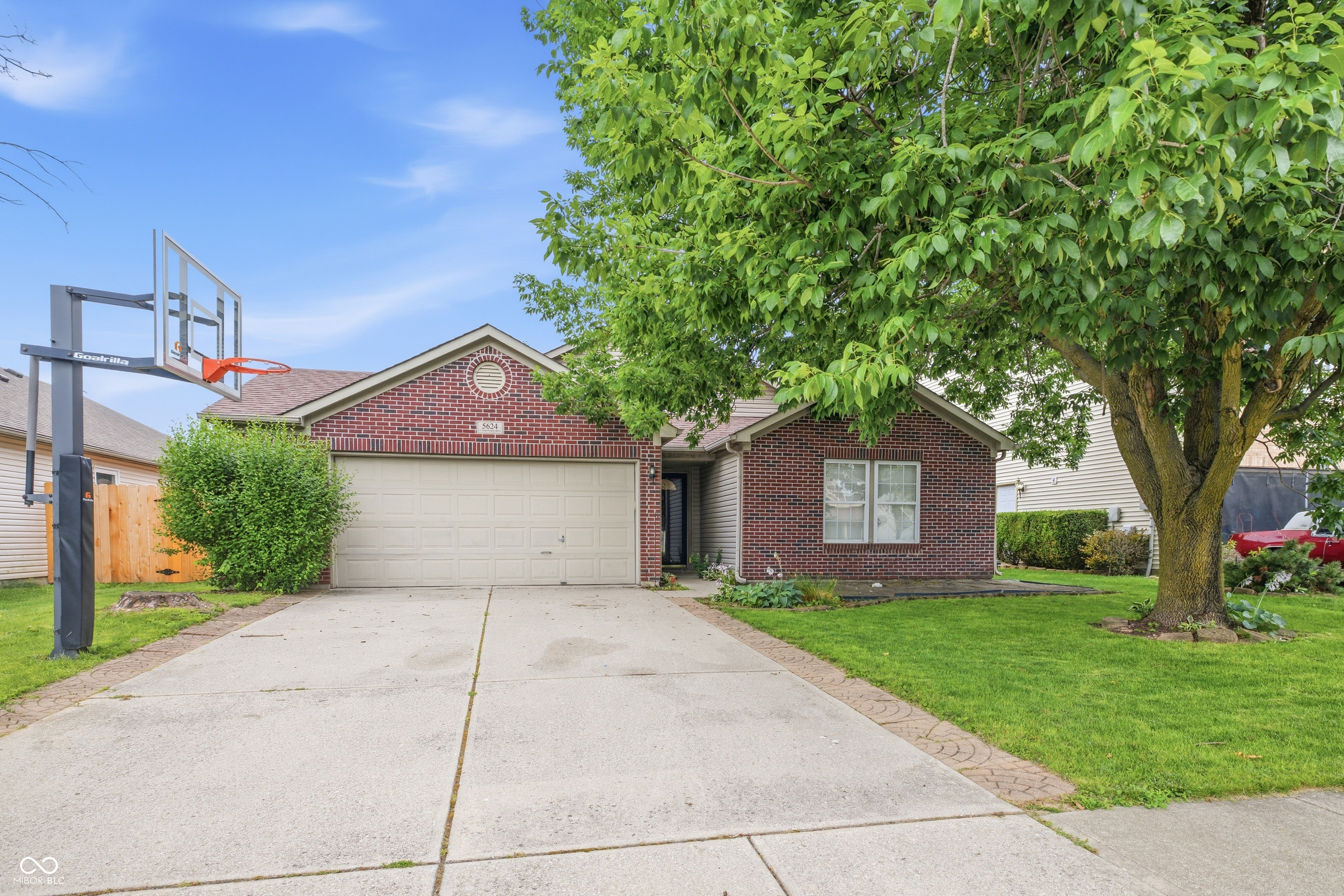 5624 N Jamestown