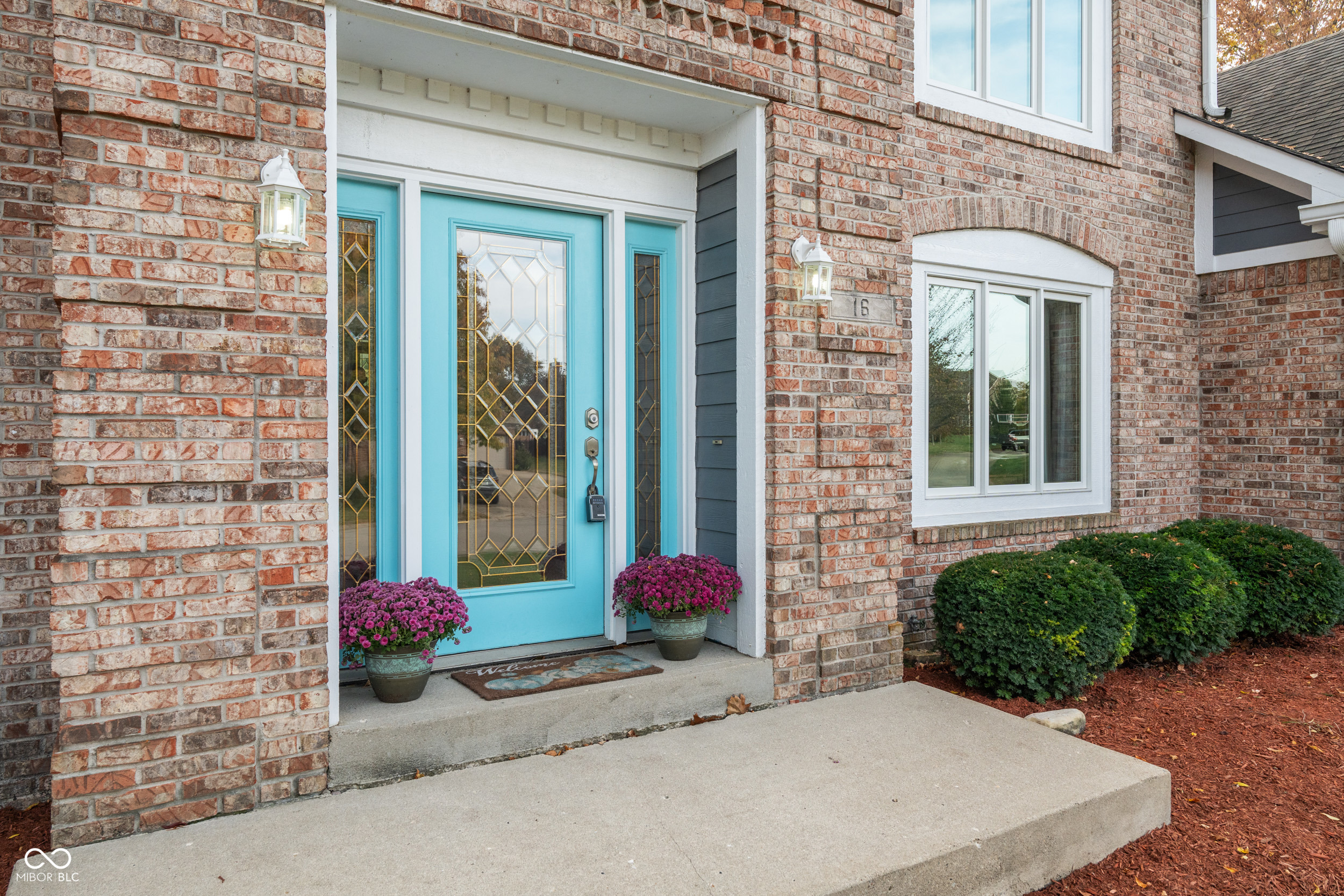 6879 Four Winds Court