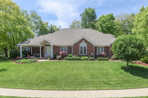 Photo of 7718 Ashtree Drive, Indianapolis, IN 46259 (MLS # 22101363)