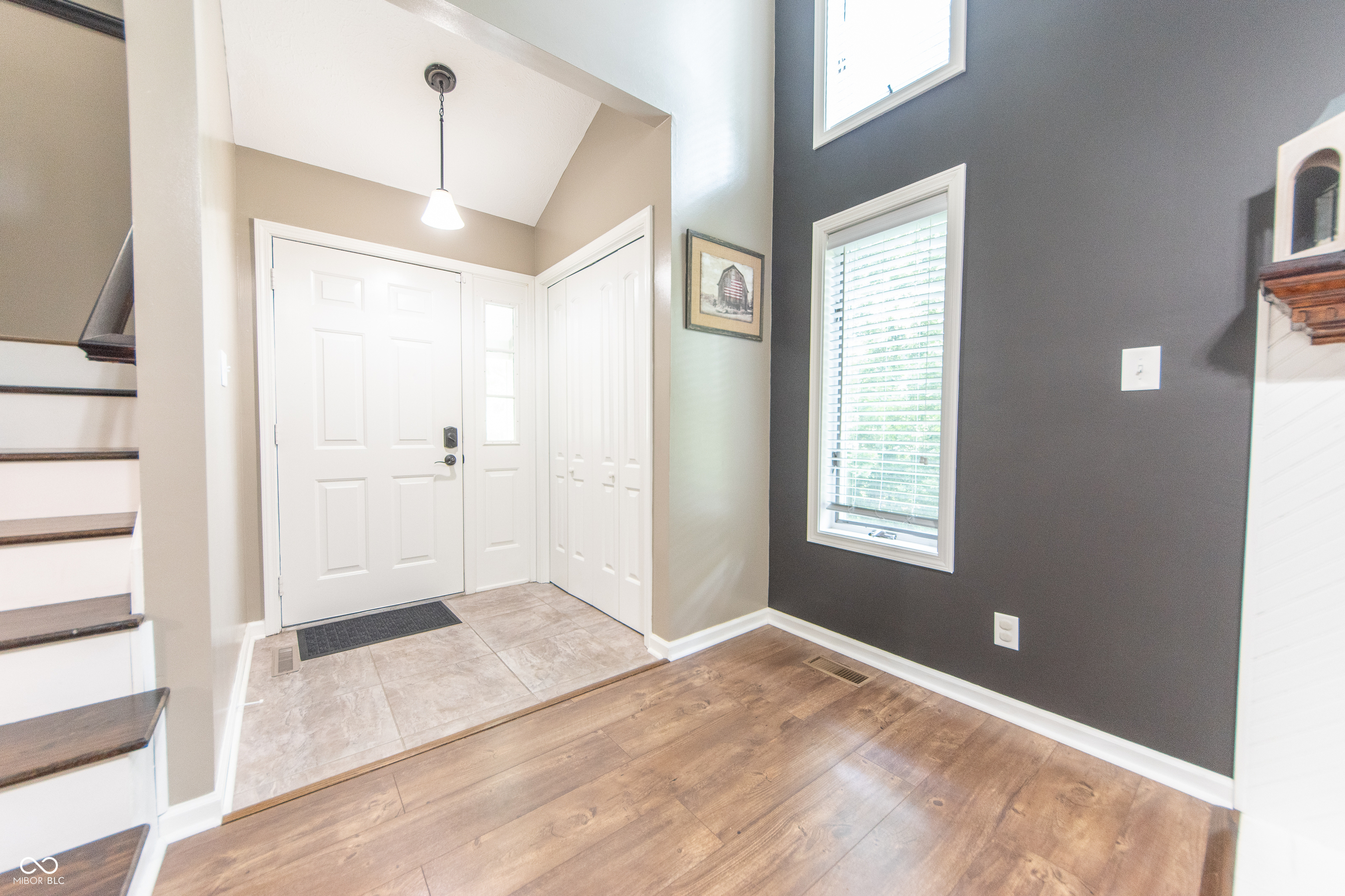 8925 W State Road 46