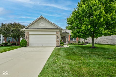 Photo of 13031 Pinner Avenue, Fishers, IN 46037 (MLS # 22117920)