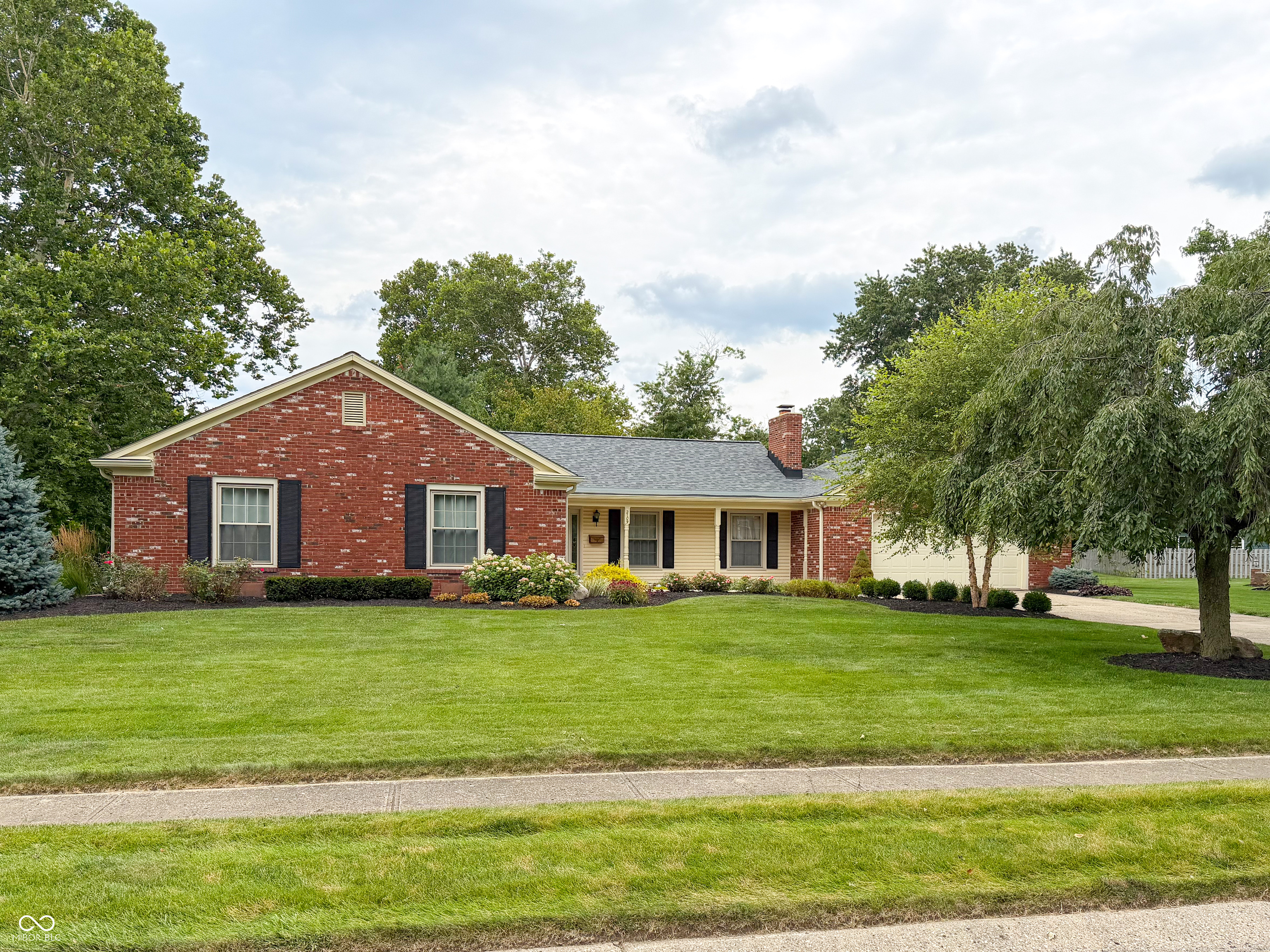 2109 Center Drive