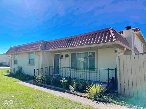 8425 Del Prado Court Indianapolis IN 46227