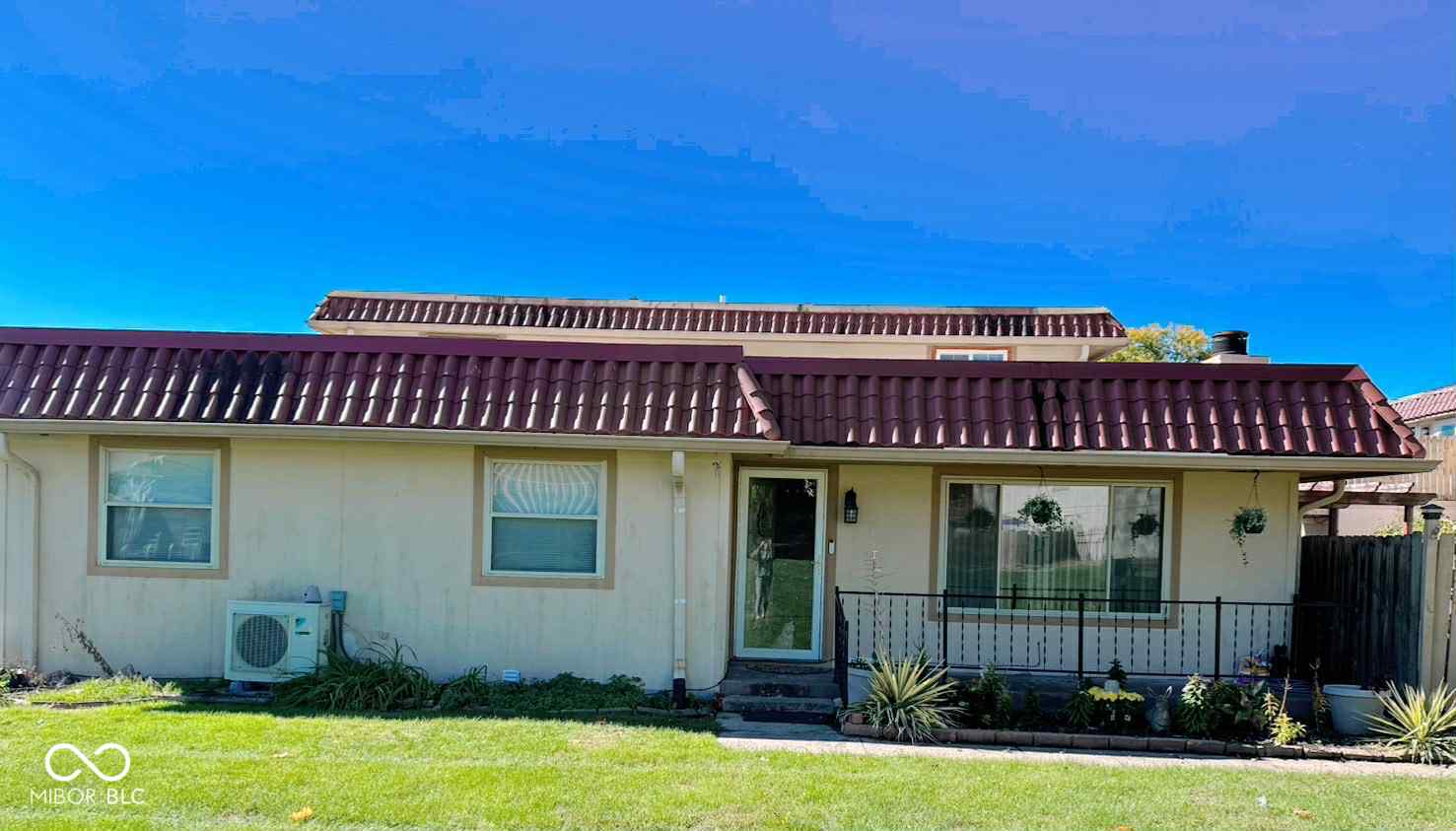 8425 Del Prado Court