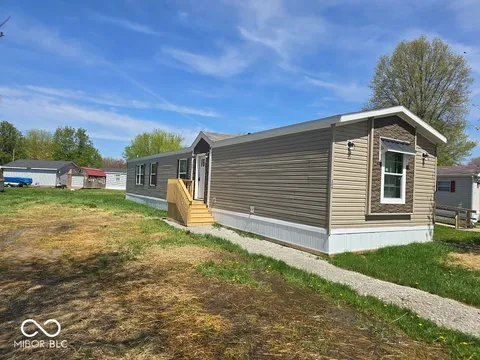 MLS: 22034062