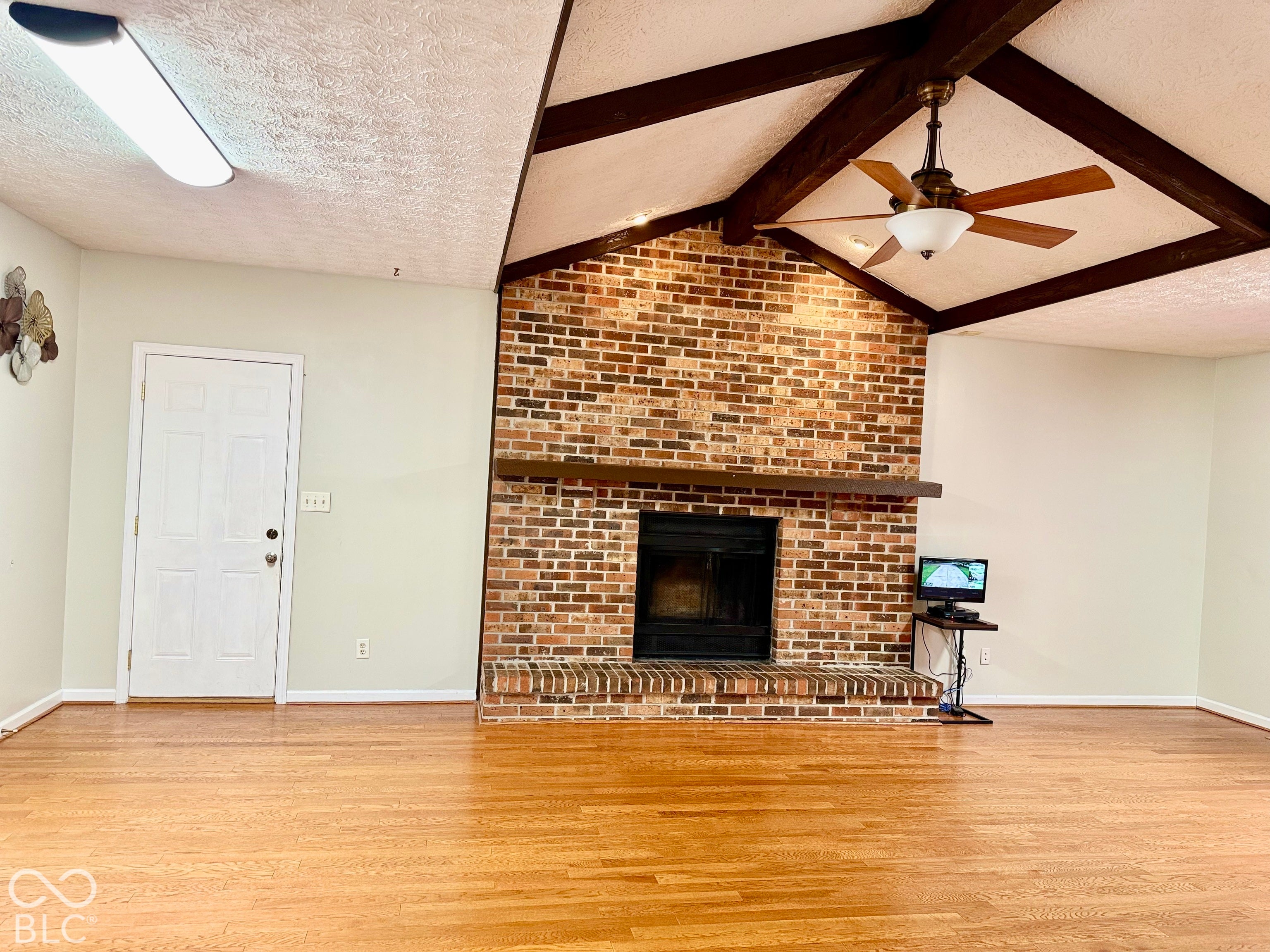 633 Pioneer Drive