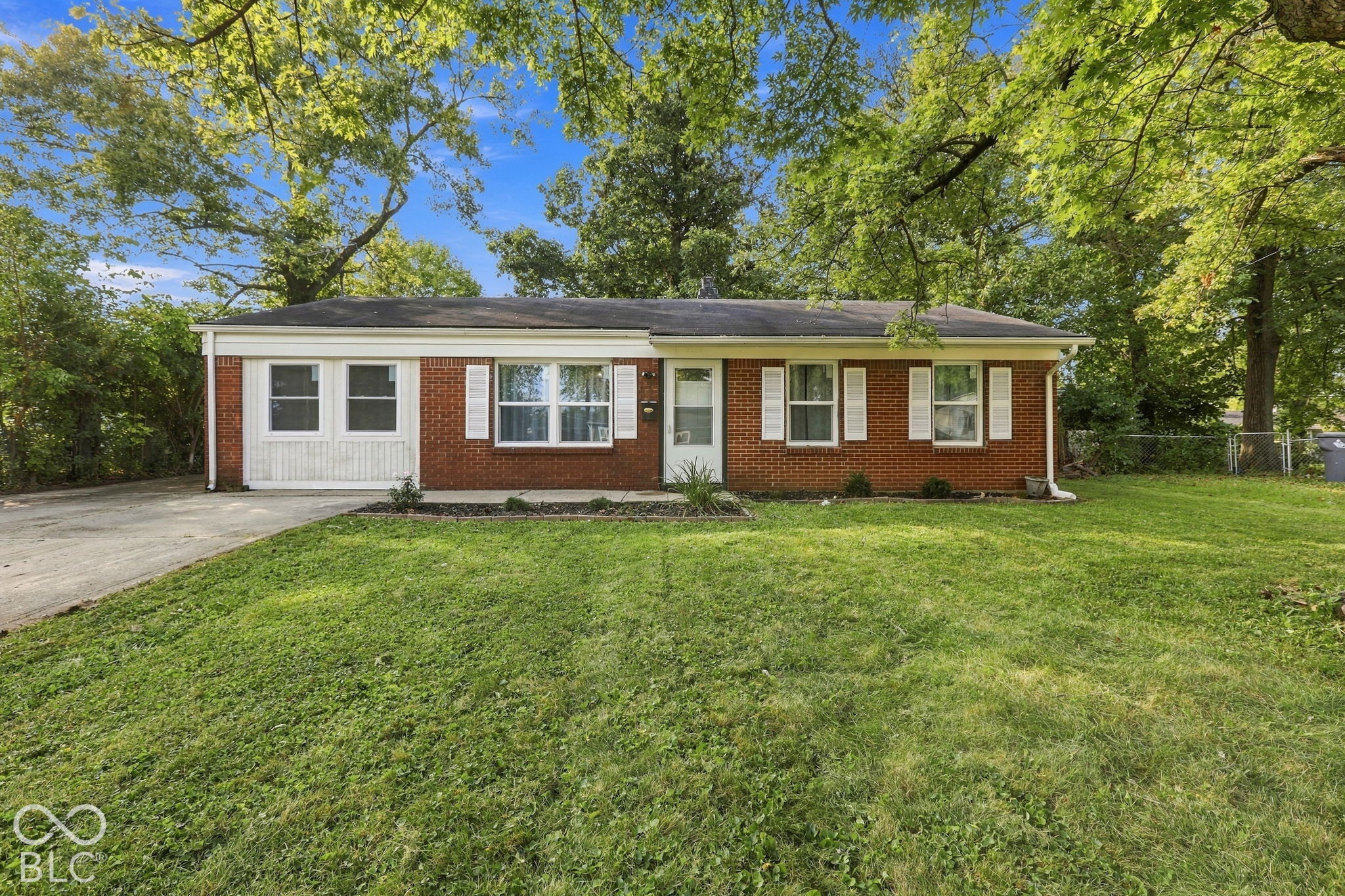 8235 Barry Road
