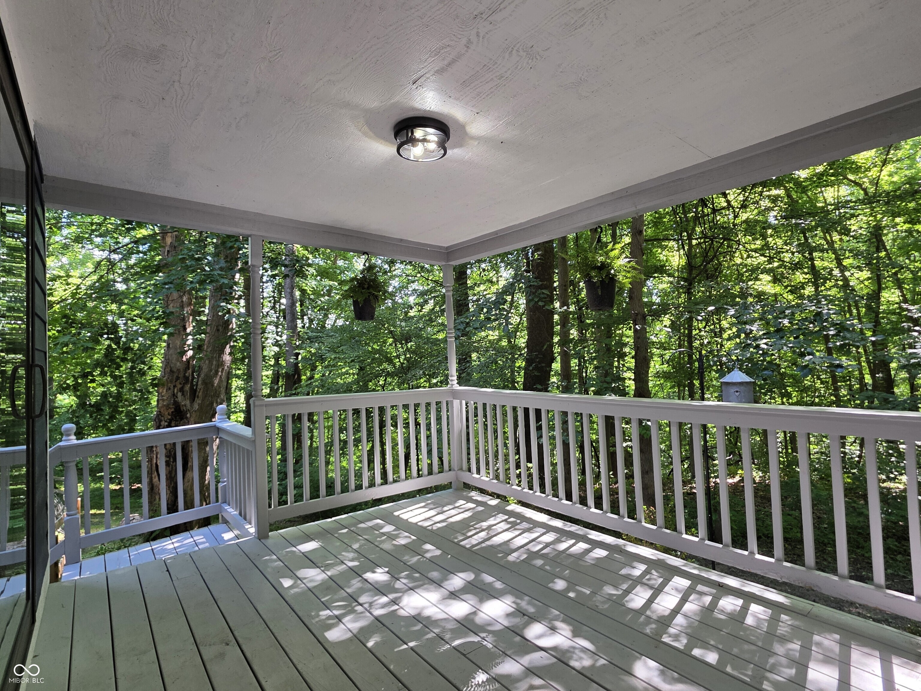 293 Skyway Court