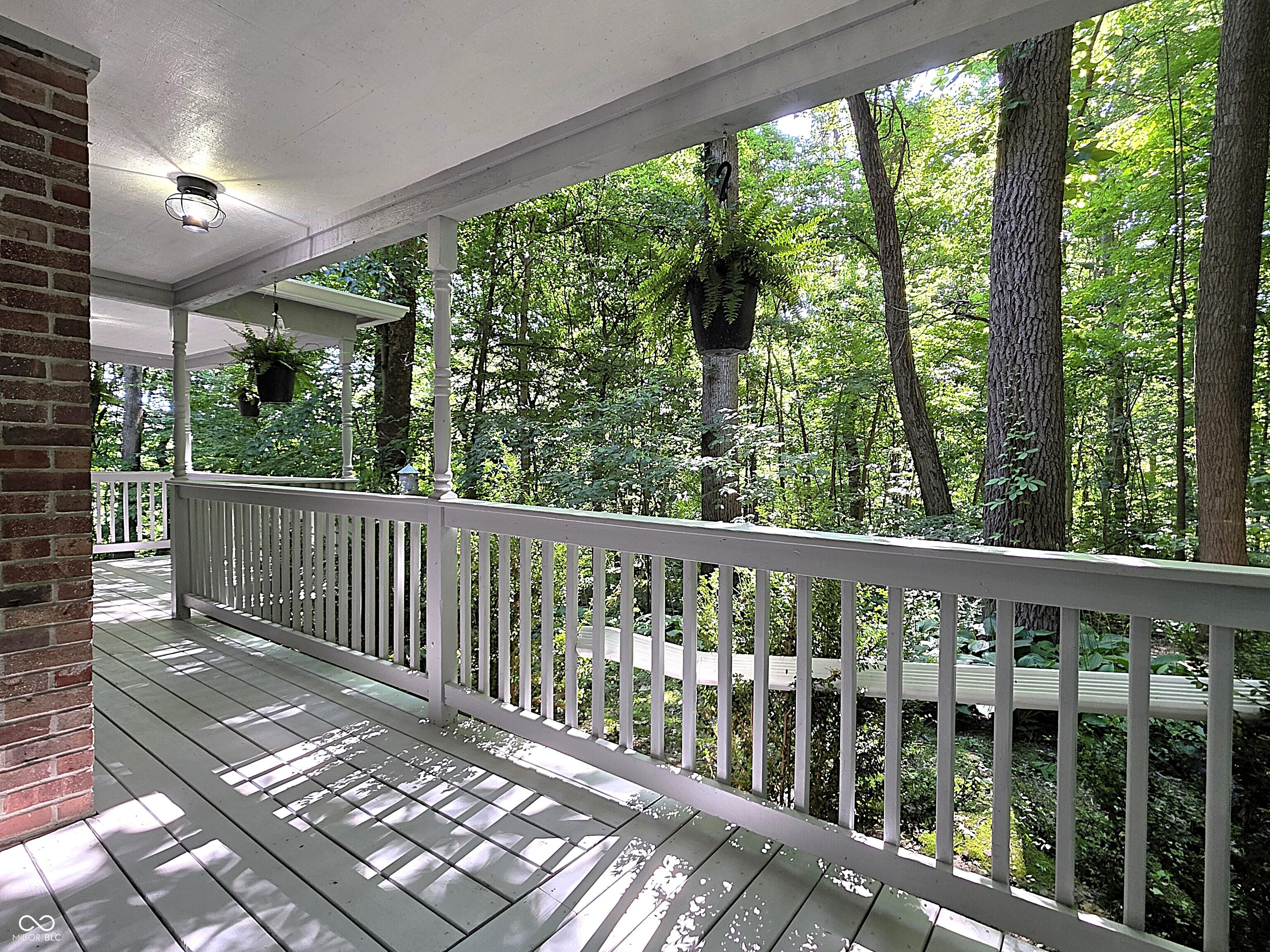 293 Skyway Court