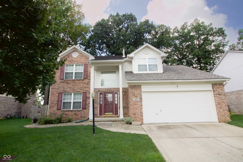 923 Stave Oak Drive