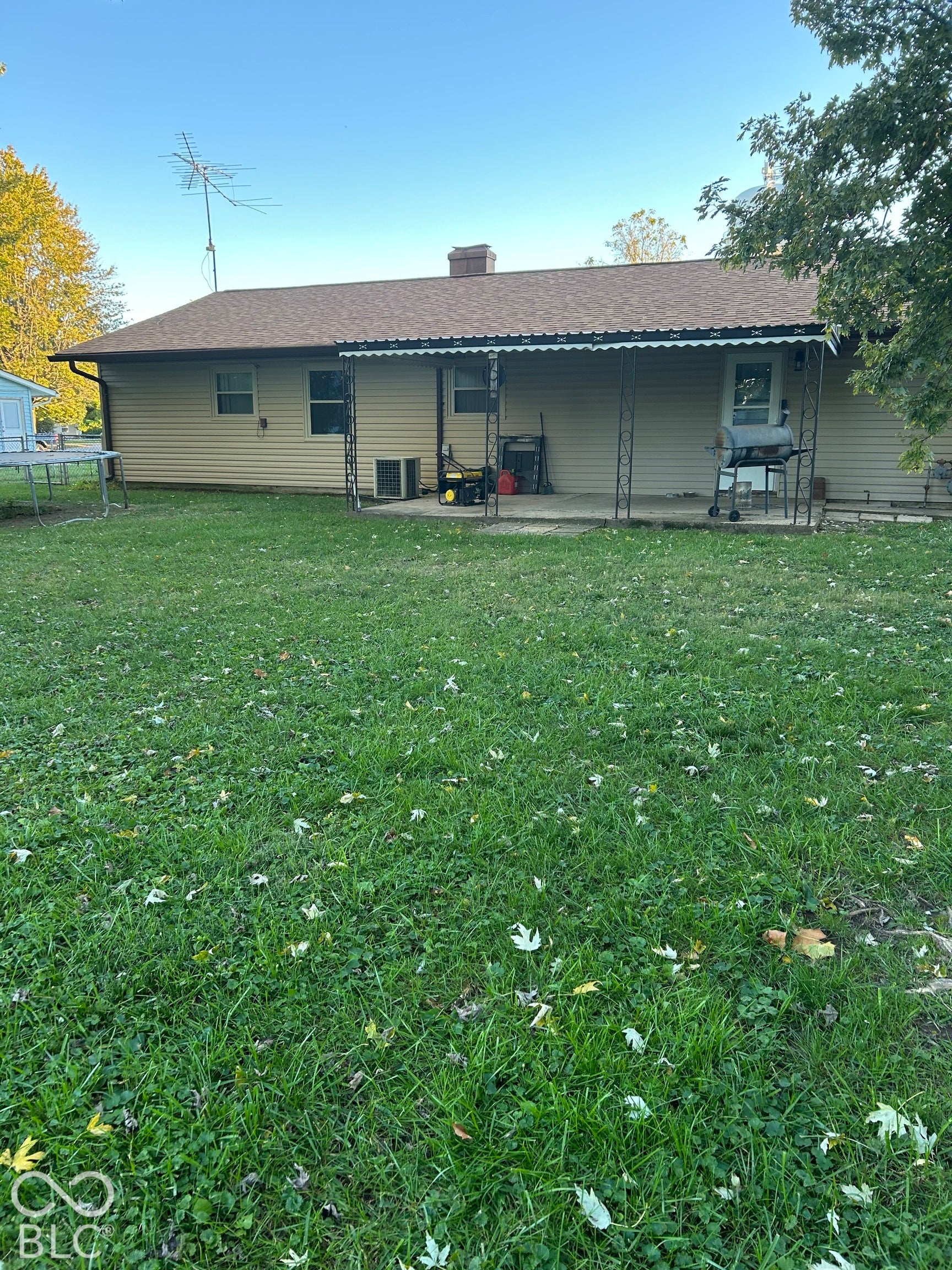 310 Shelton