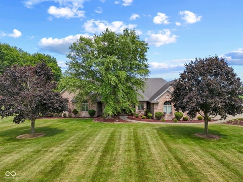 Photo of 8534 N Murphy Road, Brazil, IN 47834 (MLS # 22113176)