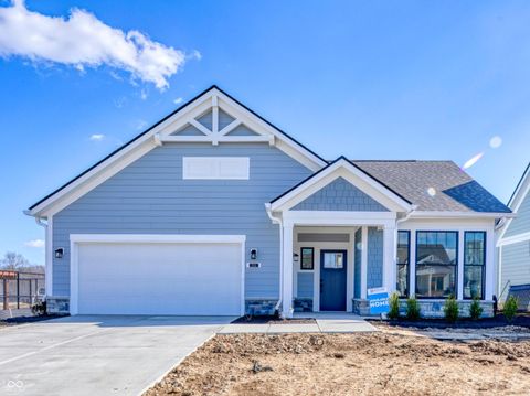 Photo of 7031 Yosemite Drive, Zionsville, IN 46077 (MLS # 22059733)